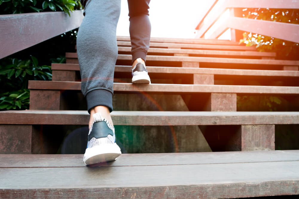 woman-climbing-stairs